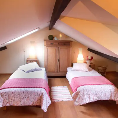 Jolie maison de campagne dans un style Ardennais, située dans un endroit calme | Gîte Piralfau Gîte Piralfau